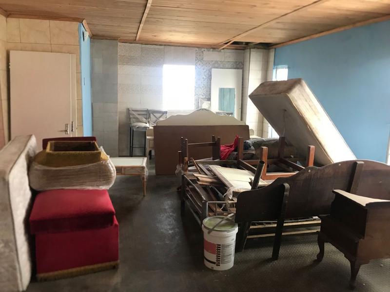9 Bedroom Property for Sale in Seawinds Western Cape